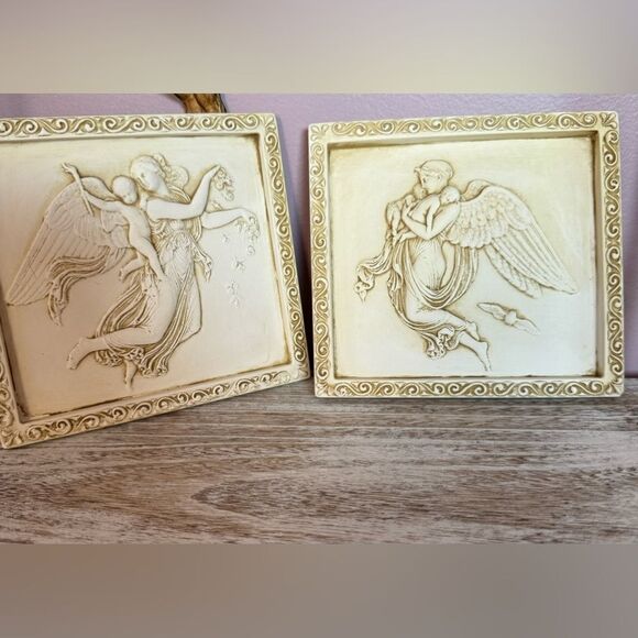 Pier1 chalkware wall hangings.  Greek goddesses.Vintage - Picture 1 of 8